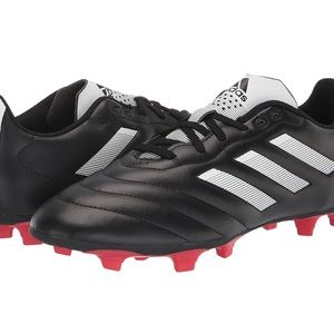 Boys Adidas Soccer Cleats in Excellent Condition